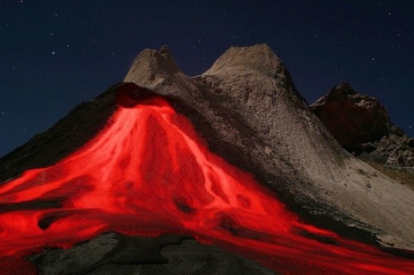 Top 10 Best Volcanic Eruptions in the World (5)