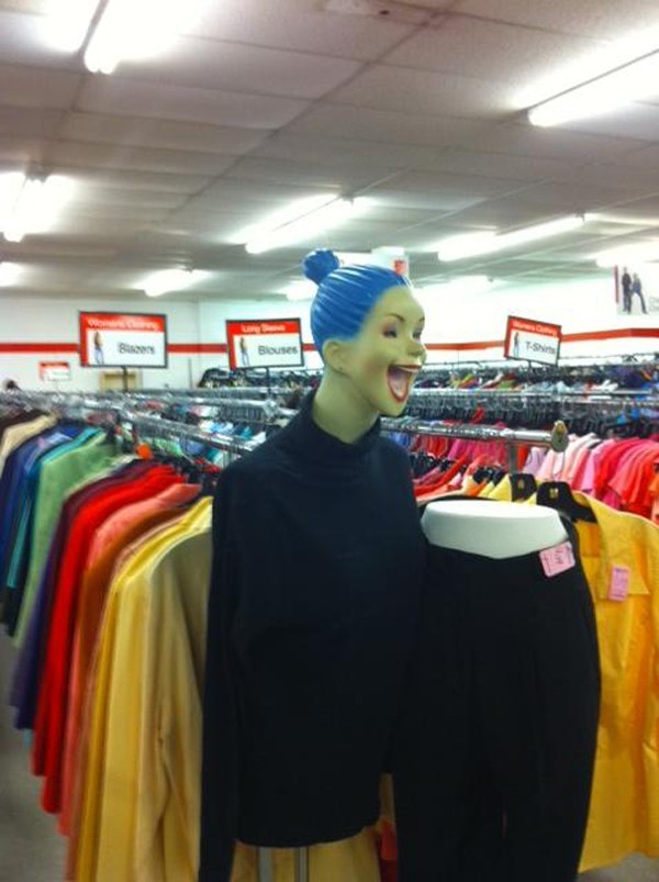 Top 15 Mannequins That Will Steal Your Soul (9)