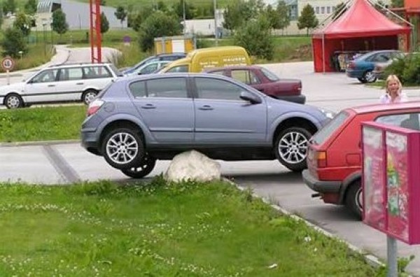 The Worst Parking Jobs Ever (2)