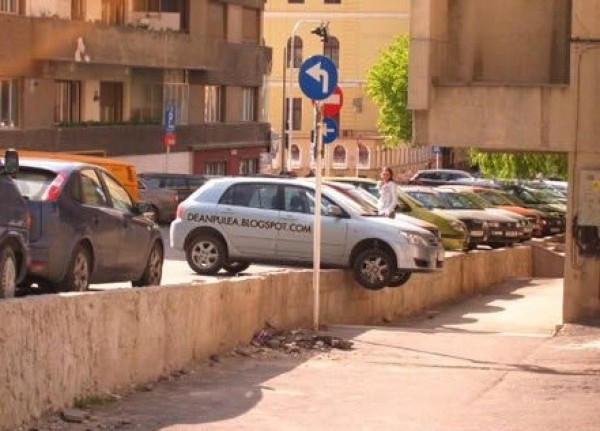 The Worst Parking Jobs Ever (7)