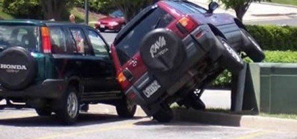 The Worst Parking Jobs Ever (9)