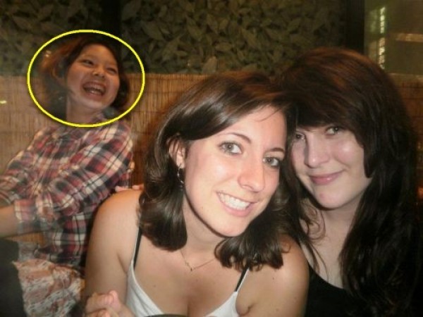 Top 20 Funny Photobombs (7)